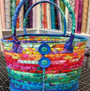 M2M-10-October 22-Camden Tote with Yvonne Wecker